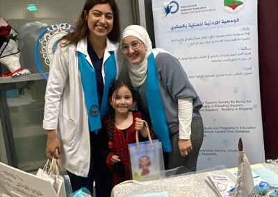 الجمعية الأردنية للعناية بالسكري تشارك في الاحتفال باليوم العالمي للسكري في مستشفى الملكة رانيا العبد الله للأطفال